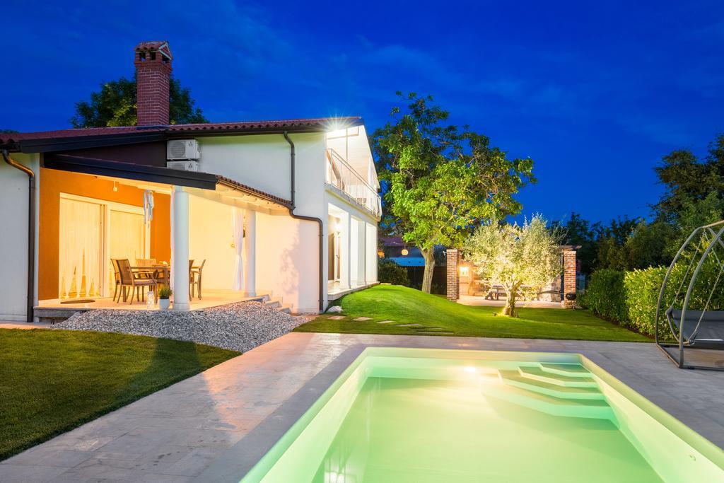Villa Parenzana Višnjan Екстериор снимка